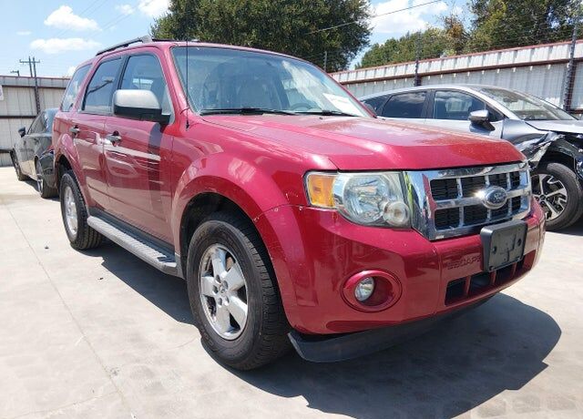 2010 FORD Escape