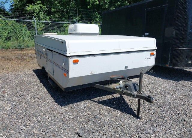 2001 FOREST RIVER Flagstaff Camping Trailer