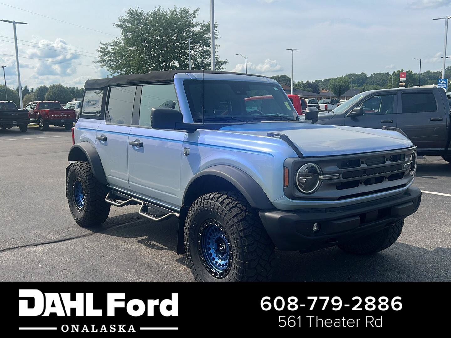 2023 FORD Bronco