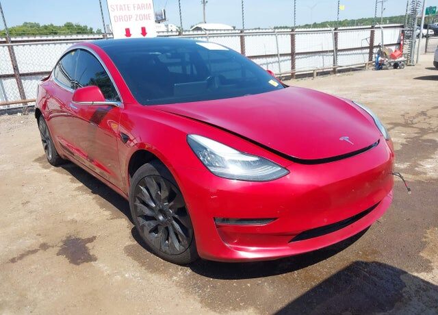 2019 TESLA Model 3