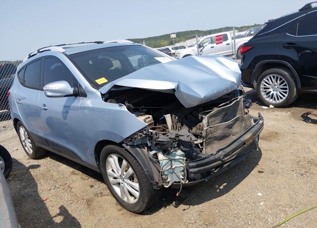 2012 HYUNDAI Tucson