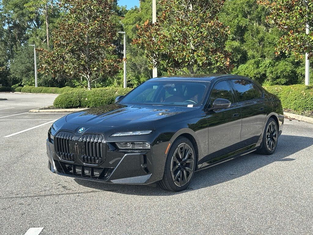 2023 BMW i7