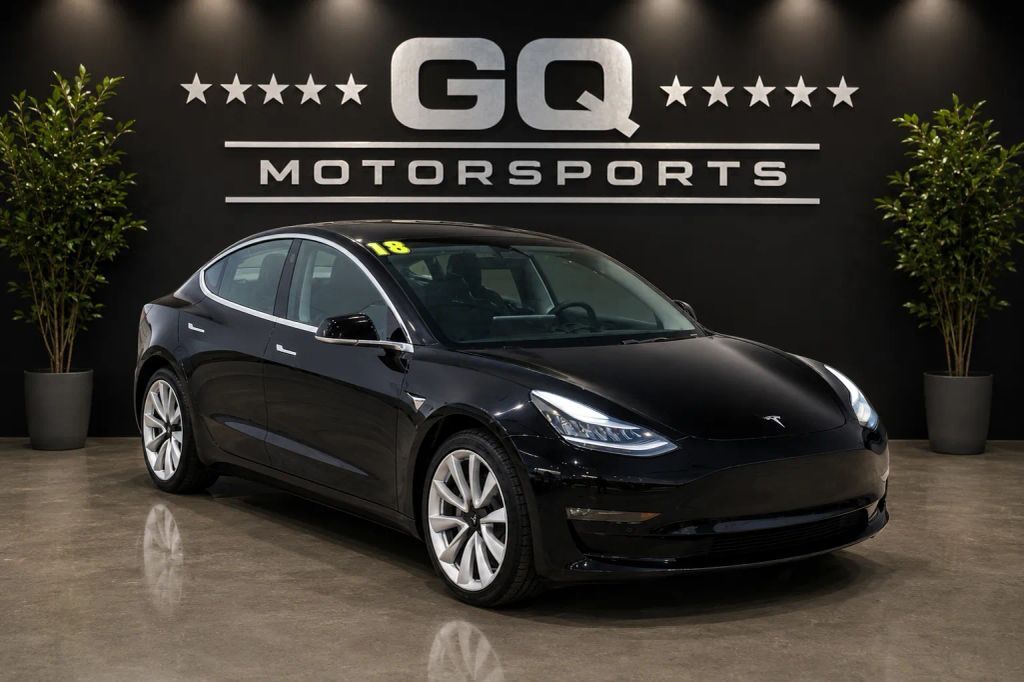 2018 TESLA Model 3