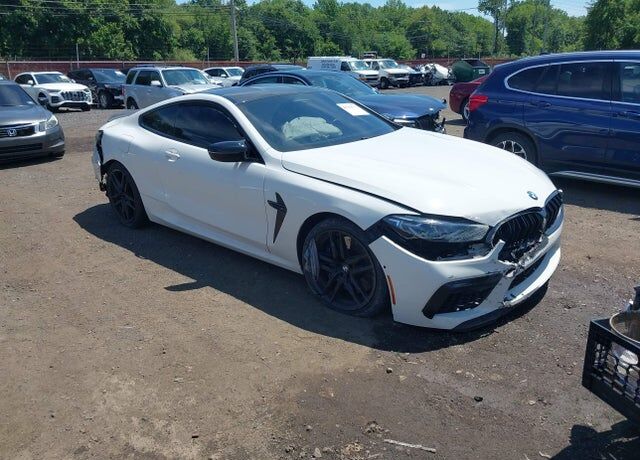 2020 BMW M8