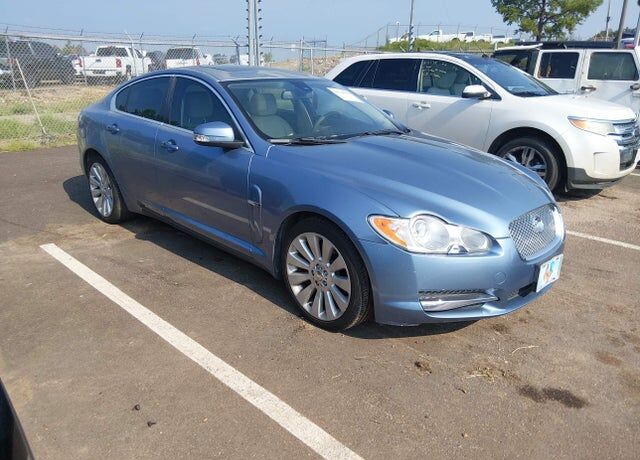 2009 JAGUAR XF