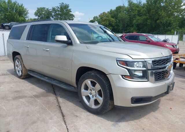 2015 CHEVROLET Suburban