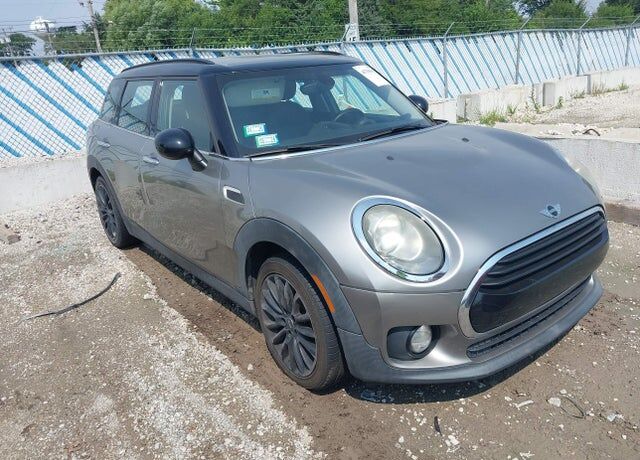 2017 MINI Clubman