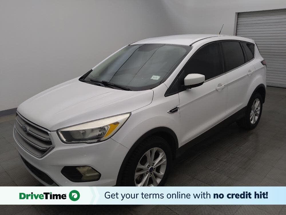 2017 FORD Escape