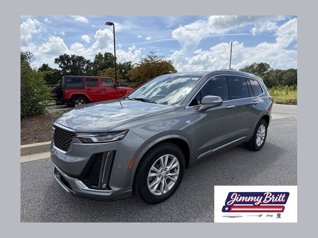 2021 CADILLAC XT6