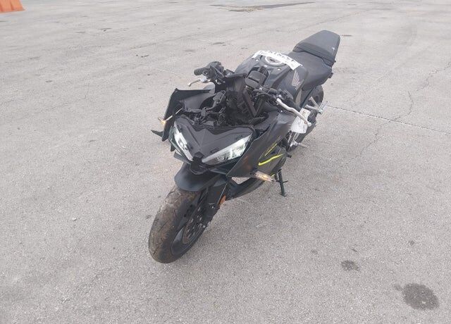 2026 HONDA CB