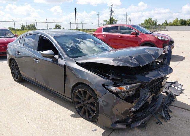 2019 MAZDA Mazda3