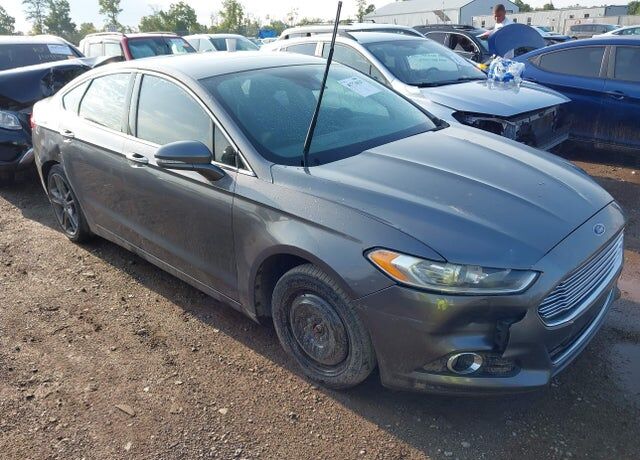 2013 FORD Fusion