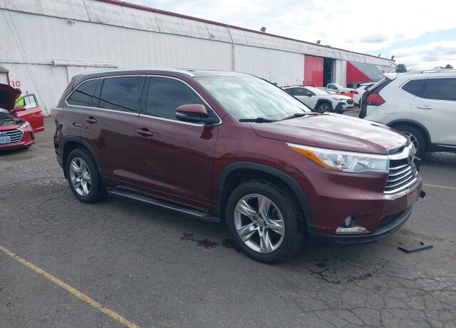 2014 TOYOTA Highlander