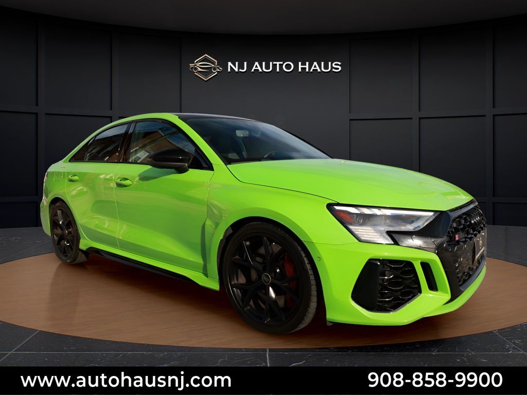 2024 AUDI RS3