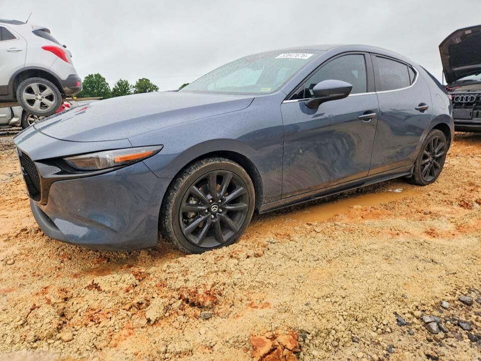 2021 MAZDA Mazda3