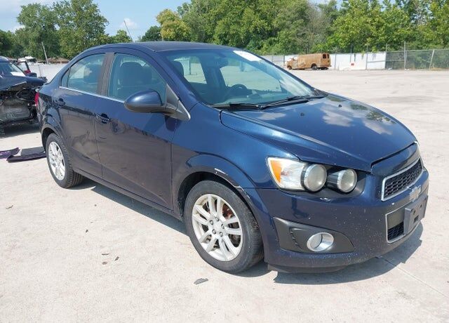 2016 CHEVROLET Sonic