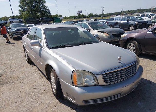 2005 CADILLAC Deville