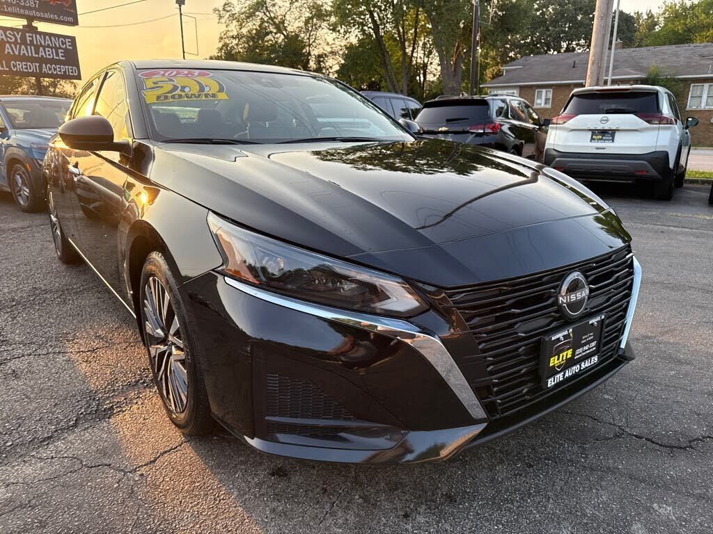 2023 NISSAN Altima