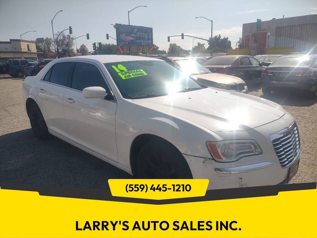 2014 CHRYSLER 300
