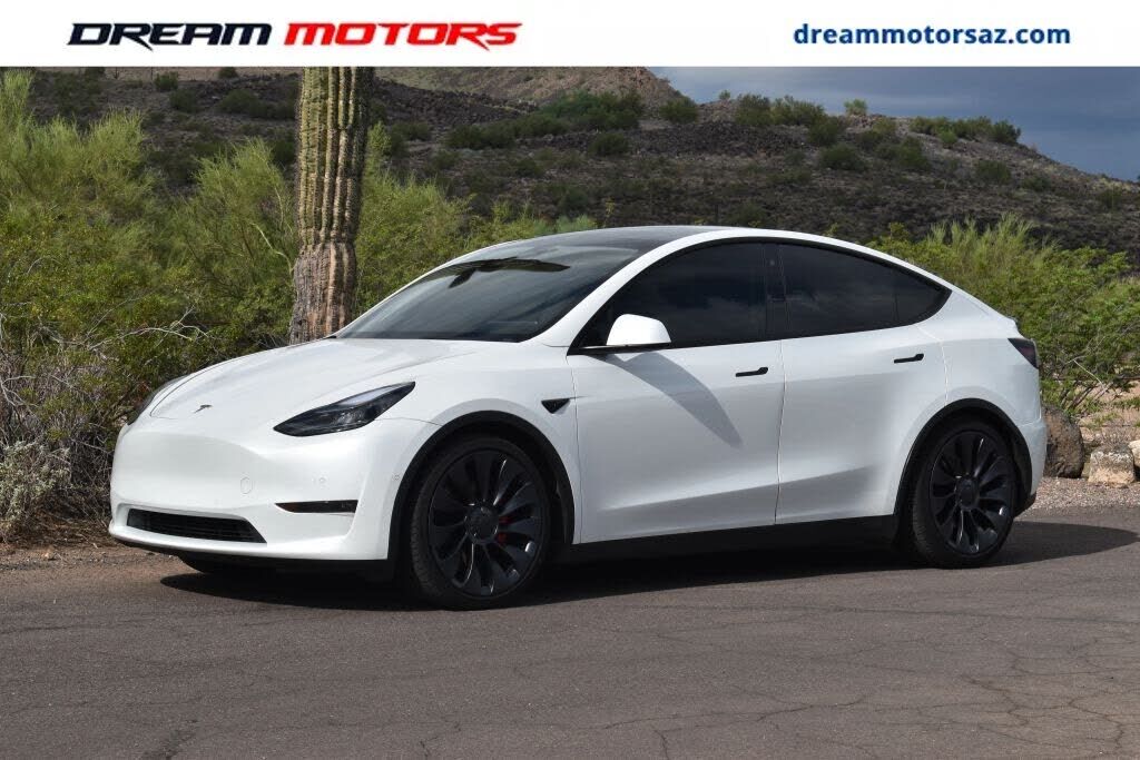 2021 TESLA Model Y