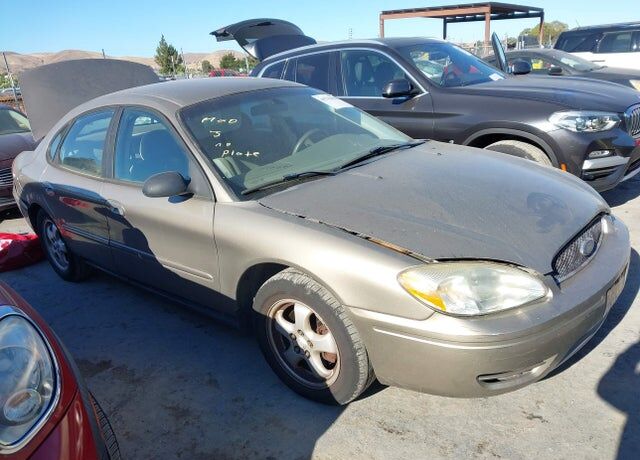 2007 FORD Taurus