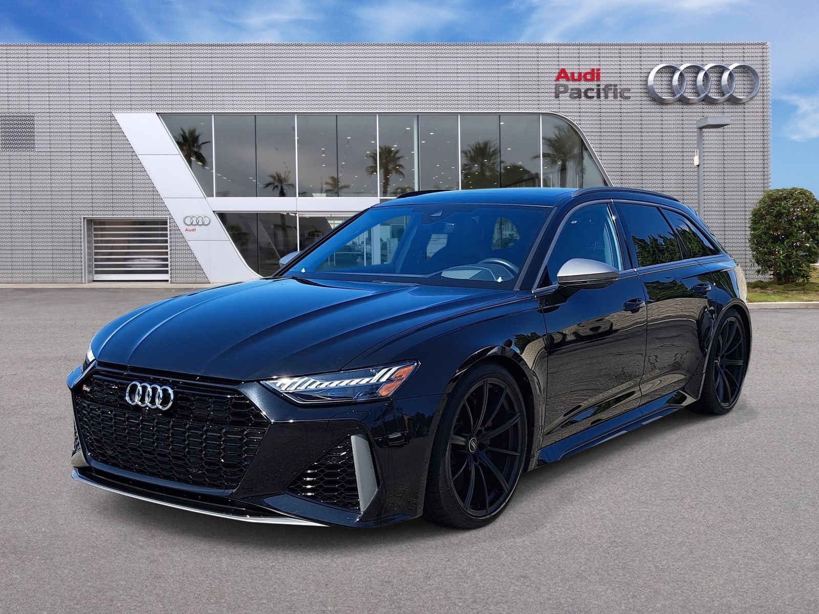 2025 AUDI RS 6