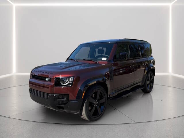 2025 LAND ROVER Defender