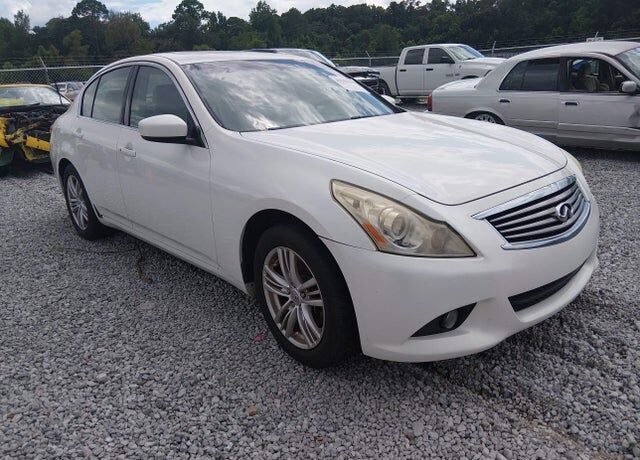 2011 INFINITI G37