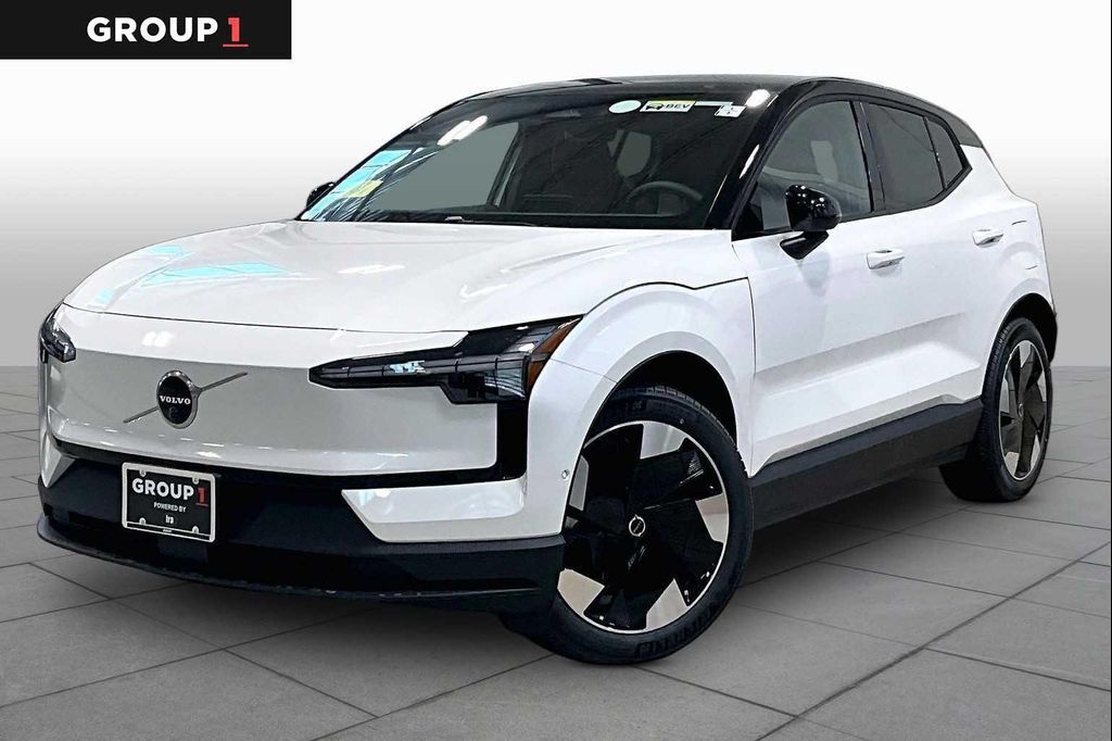 2026 VOLVO EX30