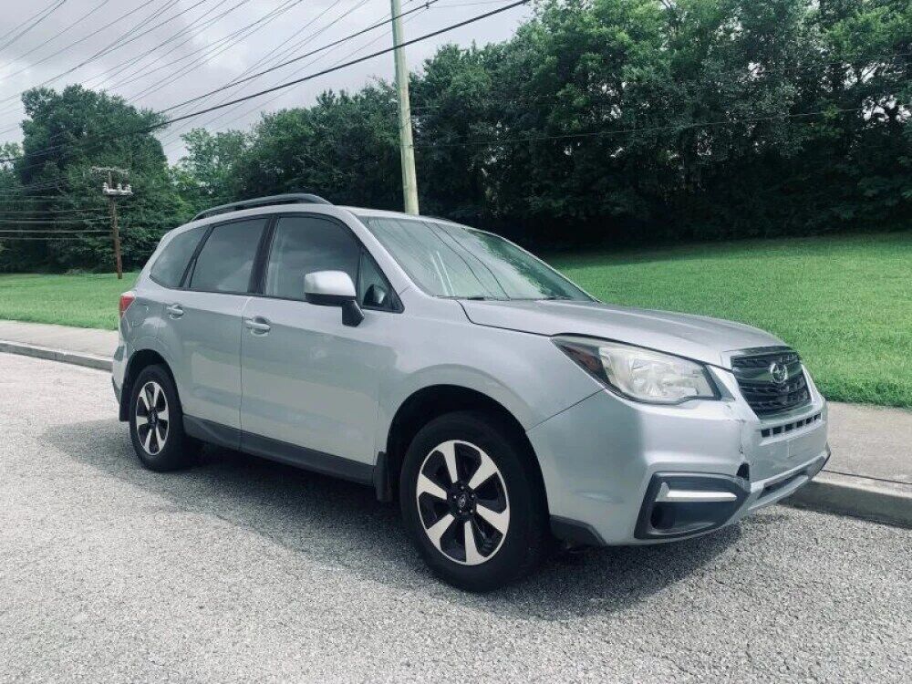 2017 SUBARU Forester