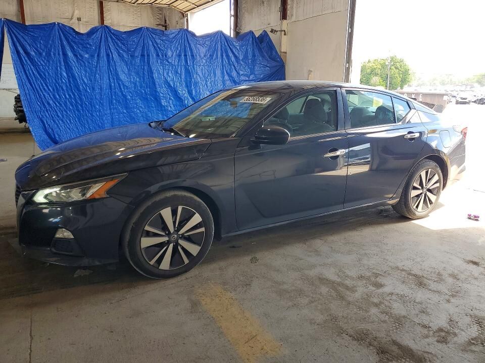 2021 NISSAN Altima