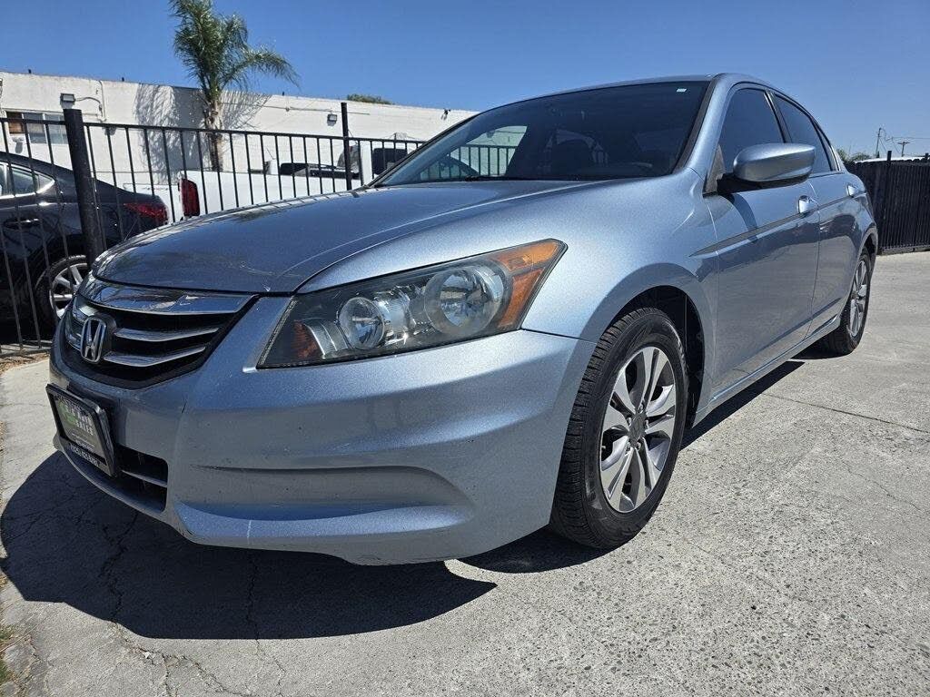2011 HONDA Accord