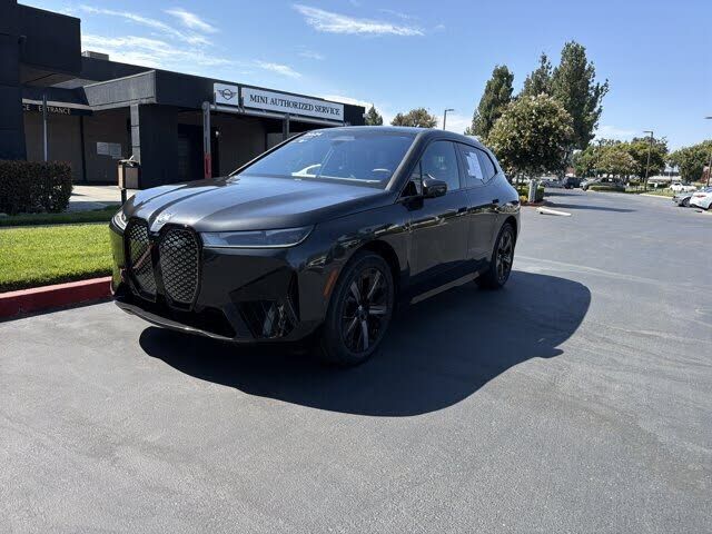 2024 BMW ix