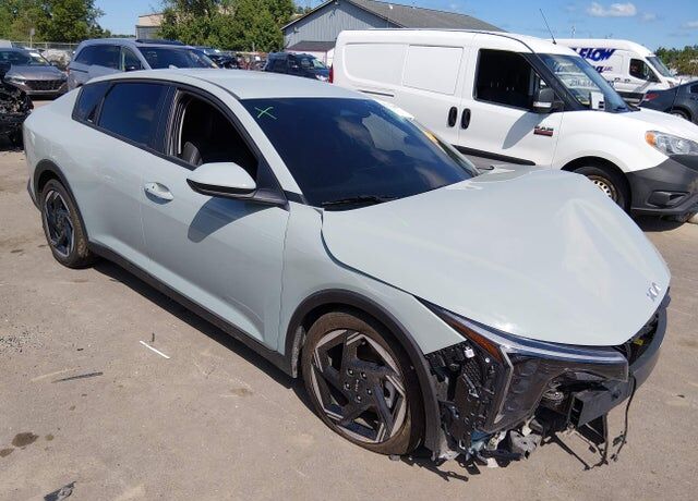 2026 KIA K4