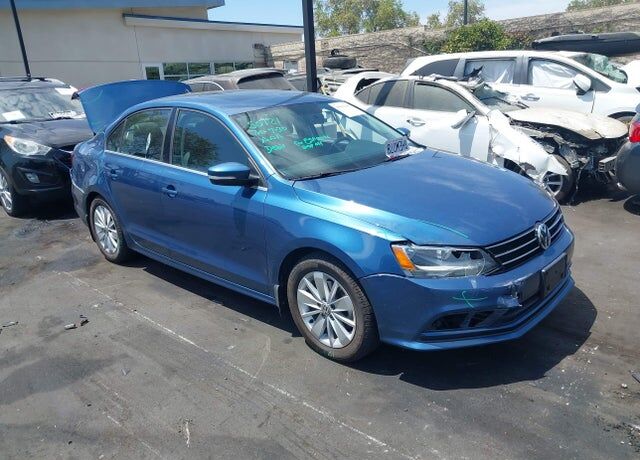 2015 VOLKSWAGEN Jetta