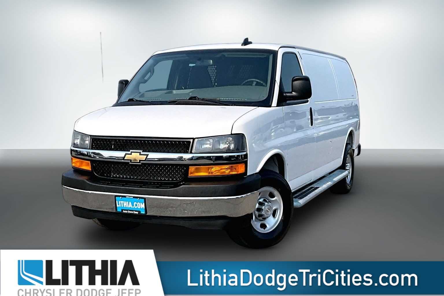 2025 CHEVROLET Express