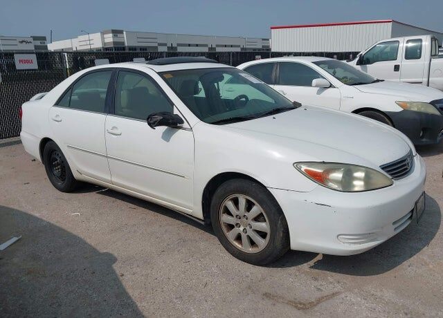 2002 TOYOTA Camry