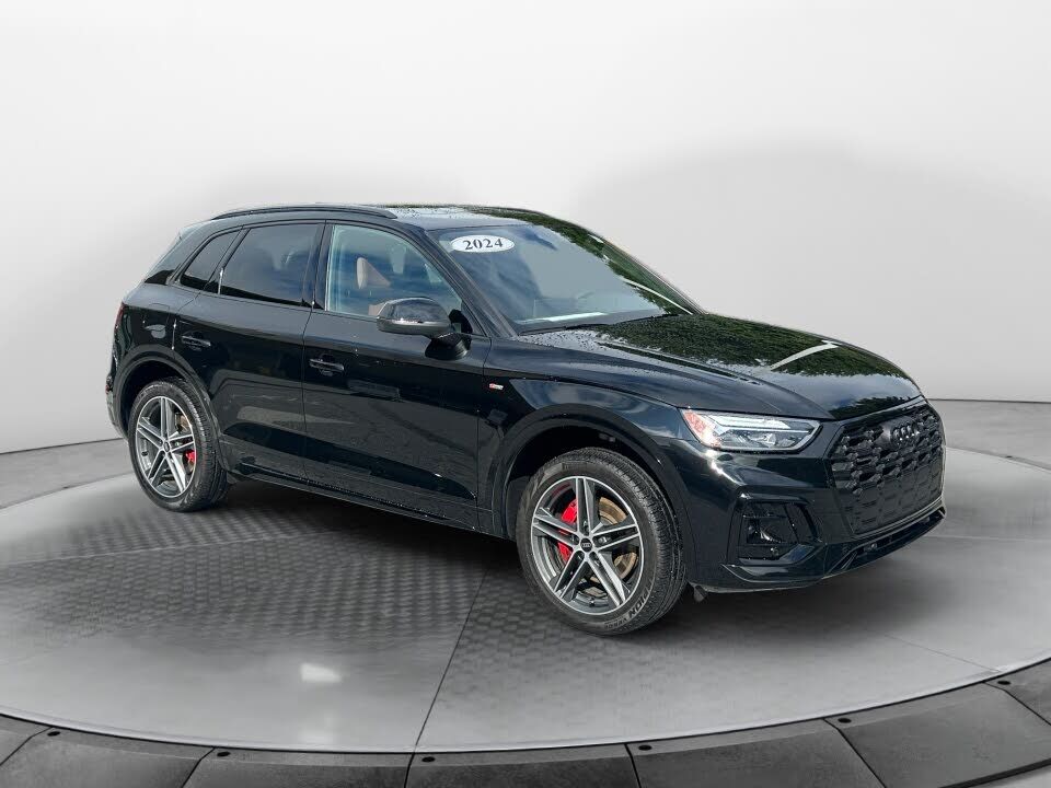 2024 AUDI Q5 e