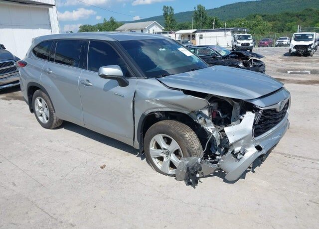 2020 TOYOTA Highlander