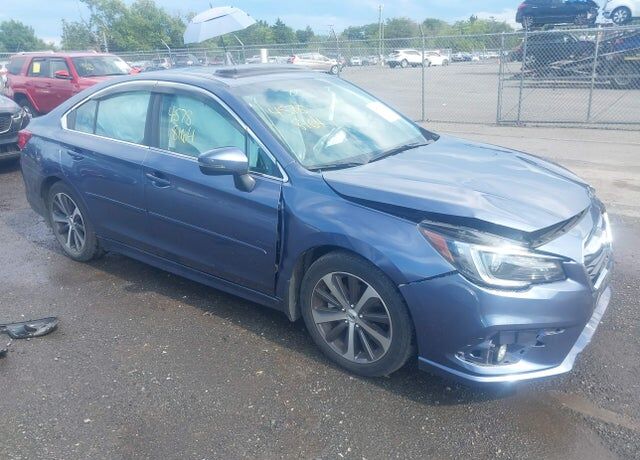 2018 SUBARU Legacy
