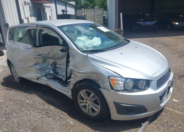 2012 CHEVROLET Sonic