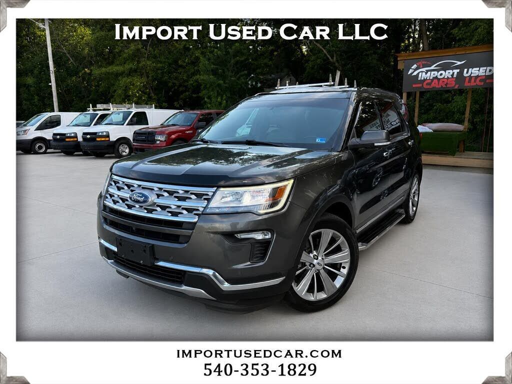 2018 FORD Explorer