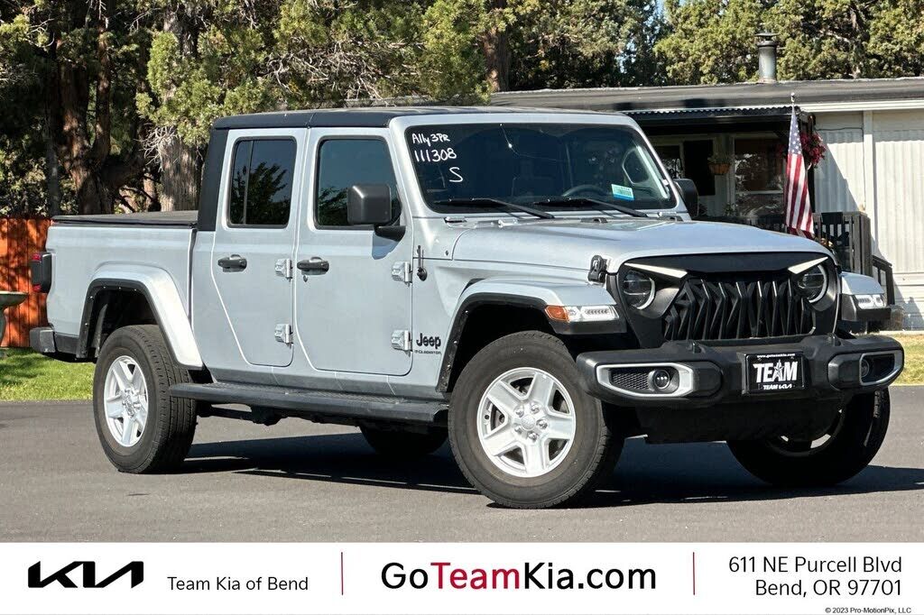 2023 JEEP Gladiator
