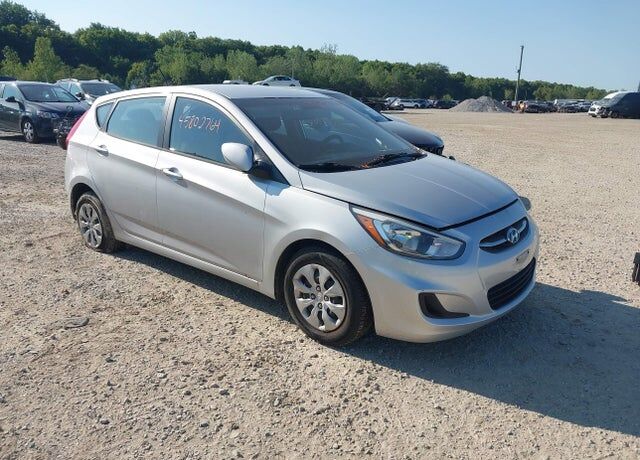 2015 HYUNDAI Accent