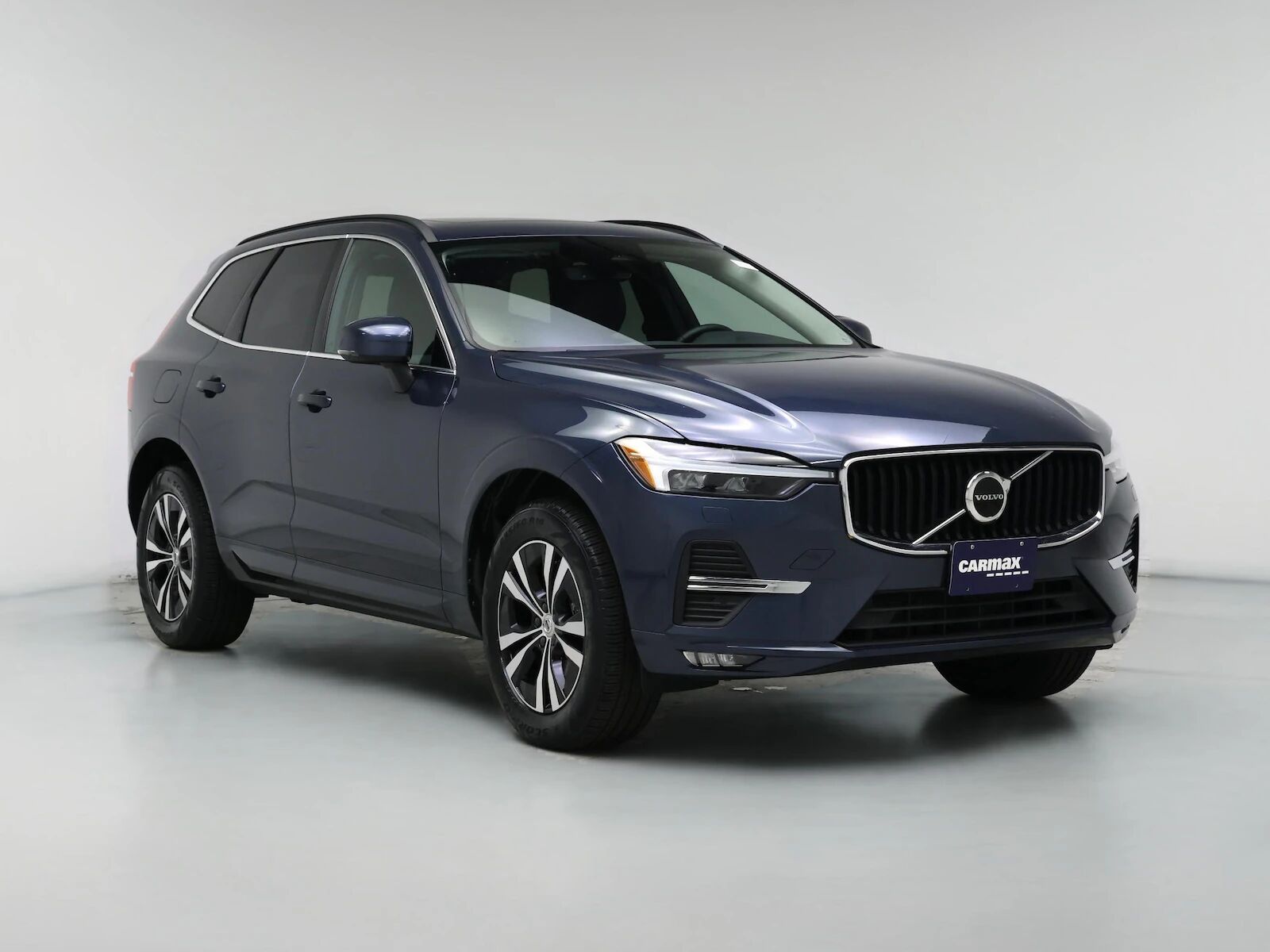 2023 VOLVO XC60