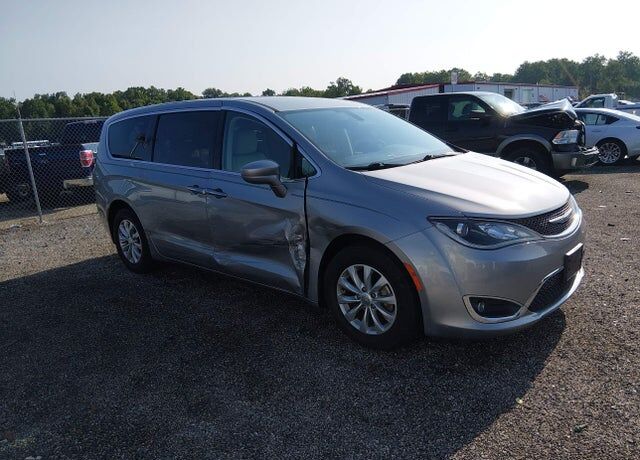 2018 CHRYSLER Pacifica