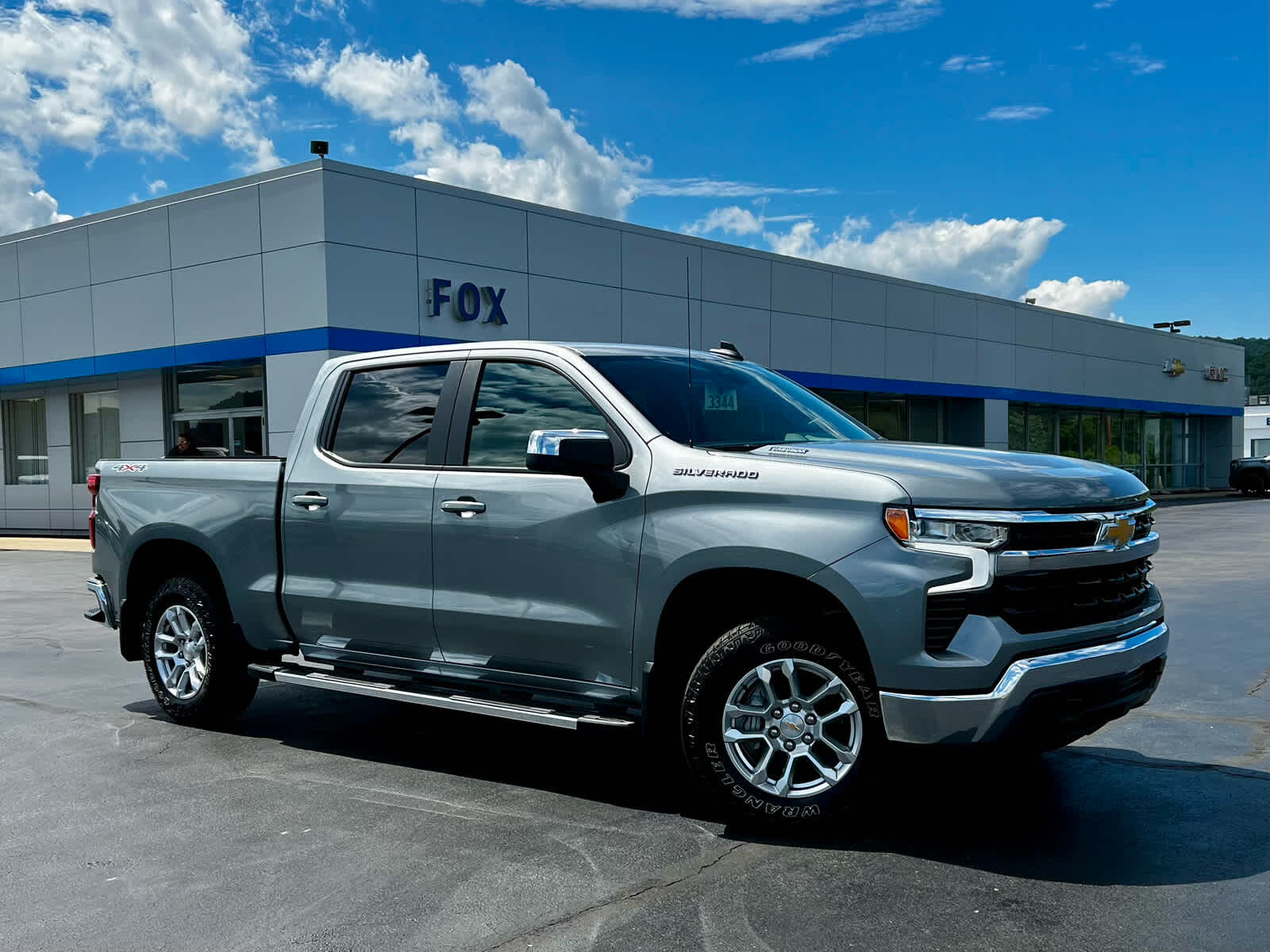 2026 CHEVROLET Silverado