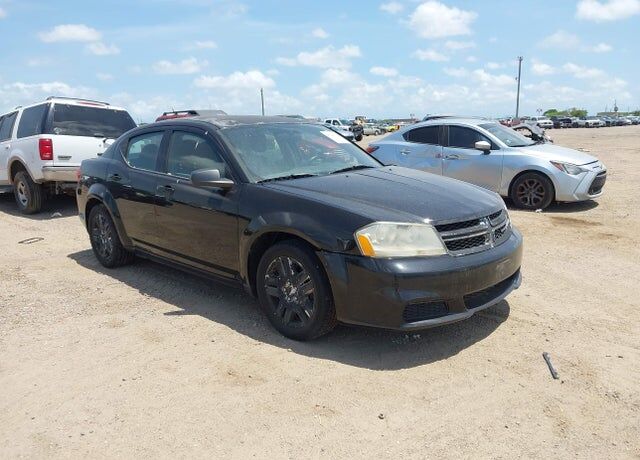 2014 DODGE Avenger
