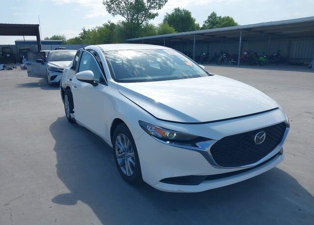 2026 MAZDA Mazda3