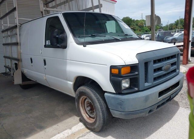 2014 FORD E-250